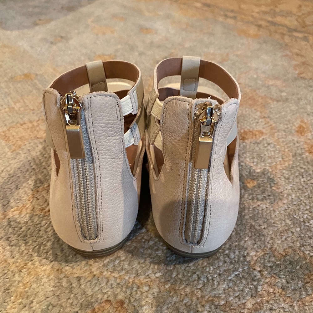 Softwalk Sandals - Picture 5 of 5